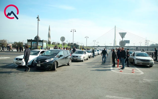 Metro bağlandı, avtobuslarda vəziyyət necədir? - Fotosessiya