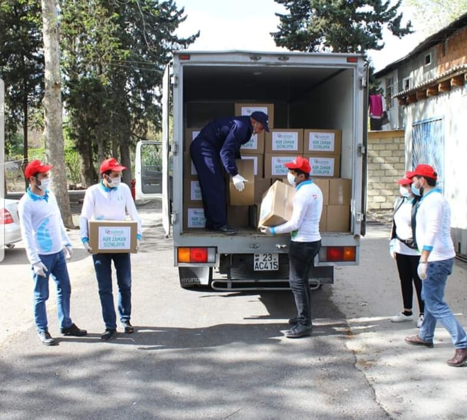 Göyçaylı iş adamı 1600 ailəyə ərzaq yardımı paylayıb - FOTOLAR