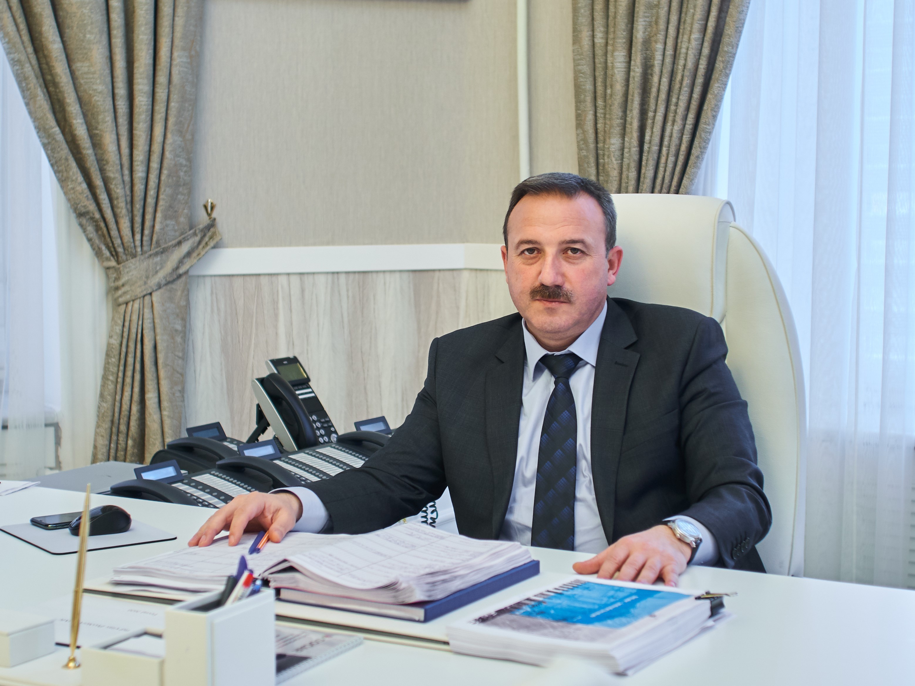 Dənizdə çalışan neftçilərin növbə dəyişməsinə başlanılıb