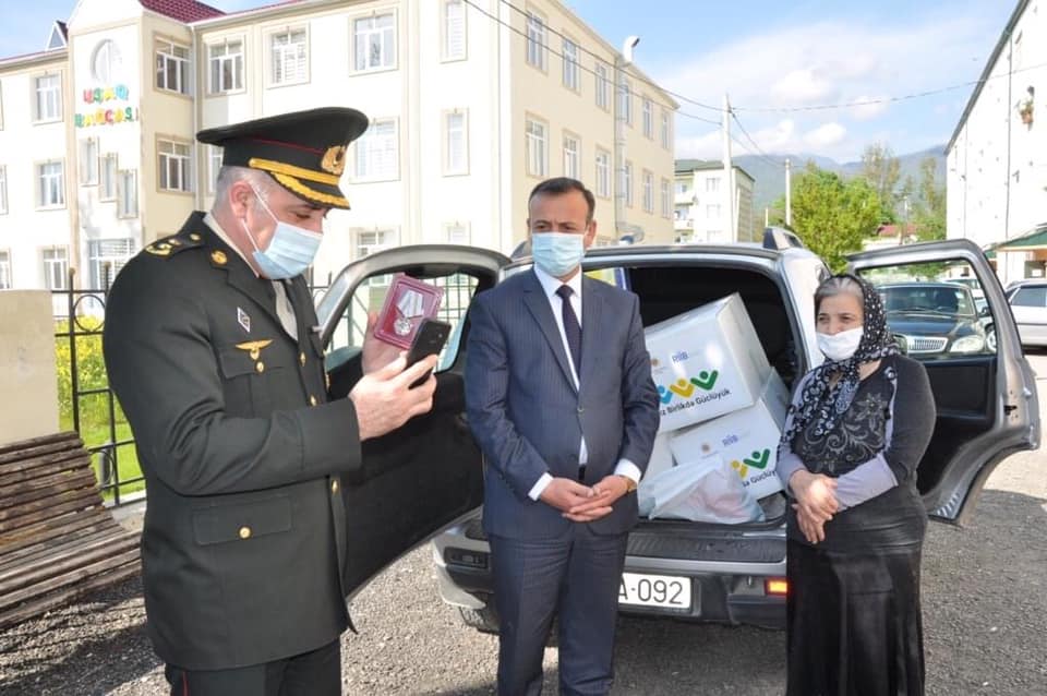 İsmayıllıda İkinci Dünya müharibəsi iştirakçıları qələbənin 75 illiyi münasibəti ilə təbrik ediliblər