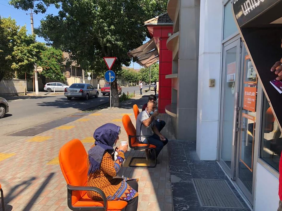 Karantin günlərində Unibank-dan nümunəvi xidmət - FOTOLAR