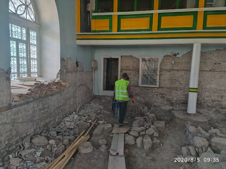 Lahıc qəsəbəsində "Bədöyün" məscidi əsaslı təmir olunur - İsmayıllı RİH