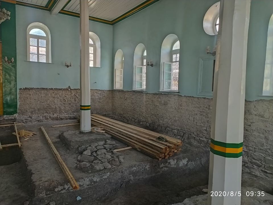 Lahıc qəsəbəsində "Bədöyün" məscidi əsaslı təmir olunur - İsmayıllı RİH