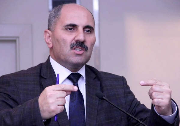 “Kaspi” Təhsil sisteminin özü bir növ FETÖ təhsil sisteminin oxşarıdır” – ƏLİ HƏSƏNOV HAQDA RƏYLƏR