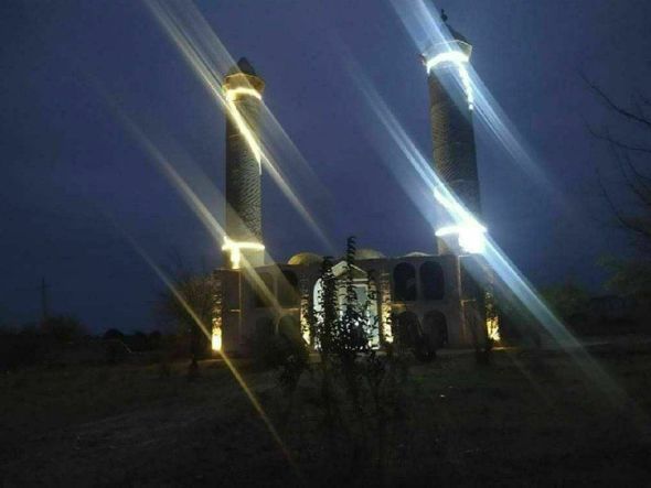 Ağdamın Cümə məscidi işıqlandırıldı - FOTO
