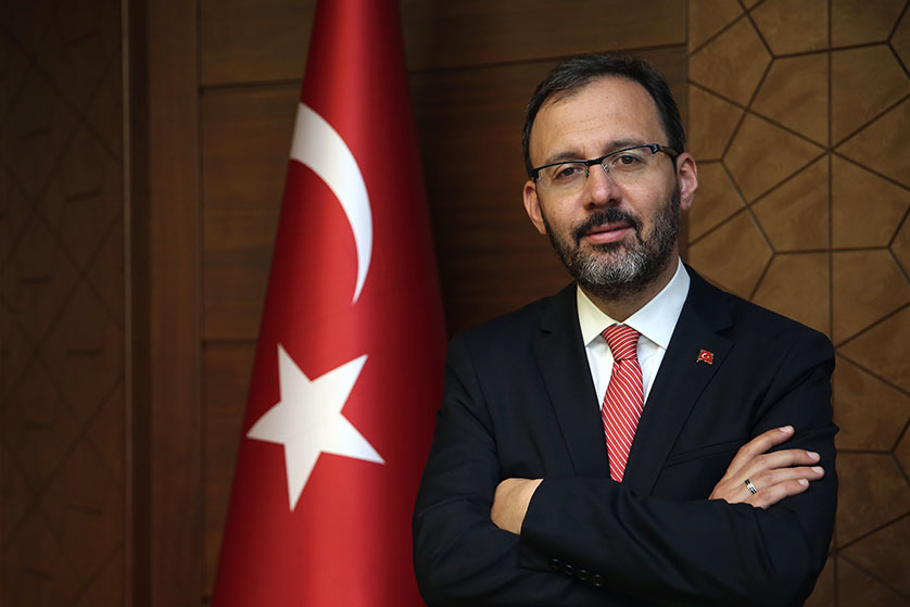 Daha bir nazir koronavirusa yoluxdu - FOTO