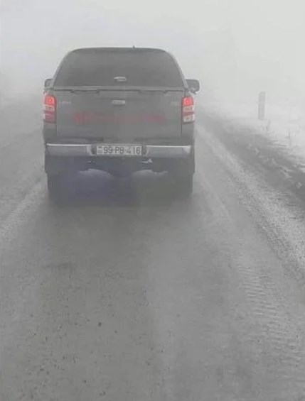 Azərbaycan nömrəli maşın Zəngəzurda... — FOTO