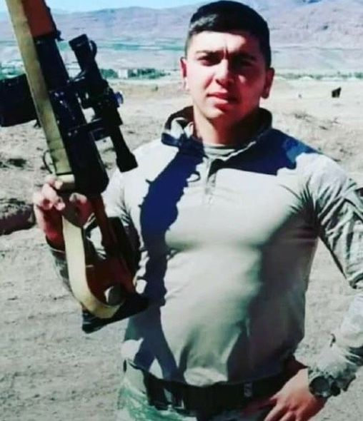 Şəhid Şirxan Xaməmmədovun anası: “13 aydır övladımı görmürdüm, görüşümə bayraqda gəldi” - FOTO