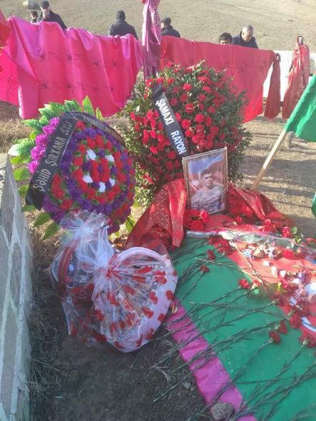 Şəhid Şirxan Xaməmmədovun anası: “13 aydır övladımı görmürdüm, görüşümə bayraqda gəldi” - FOTO