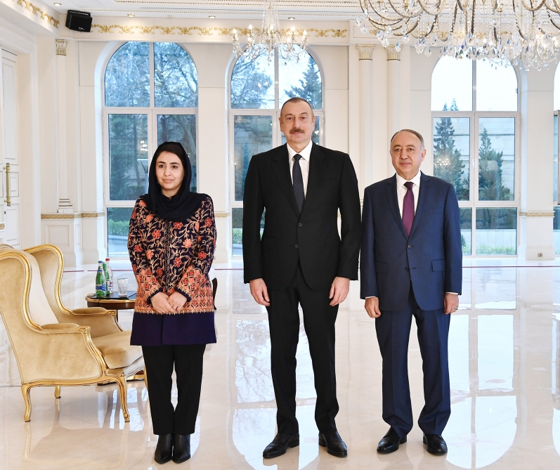 Prezident yeni səfirin etimadnaməsini qəbul etdi - FOTOLAR/YENİLƏNİB