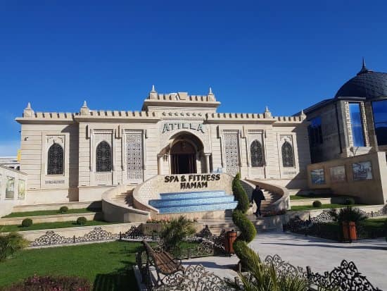 "Azərsu" rəhbərinin hamam biznesi - Qorxmaz Hüseynova məxsus obyektlərin fotoları yayıldı