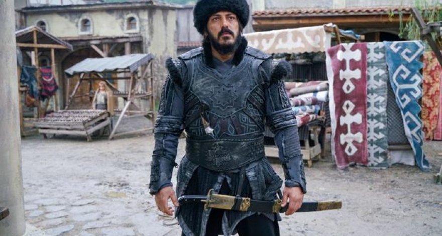 İtalyan gözəl Zabit Səmədovla eyni serialda - FOTO