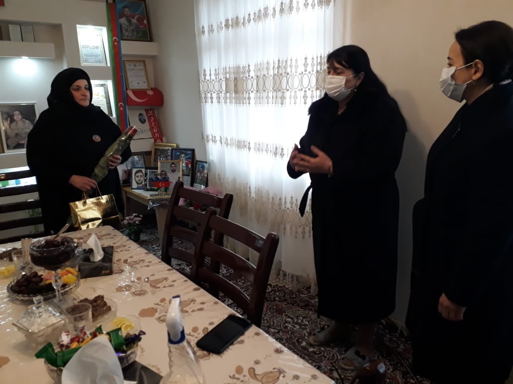 İsmayıllıda şəhid ailələri ziyarət olunub - FOTO