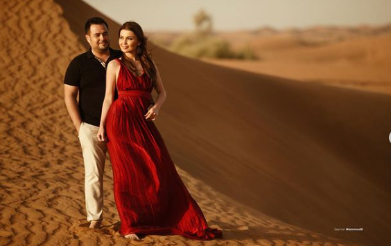 Sevda həyat yoldaşı ilə Dubay səhrasında - FOTO