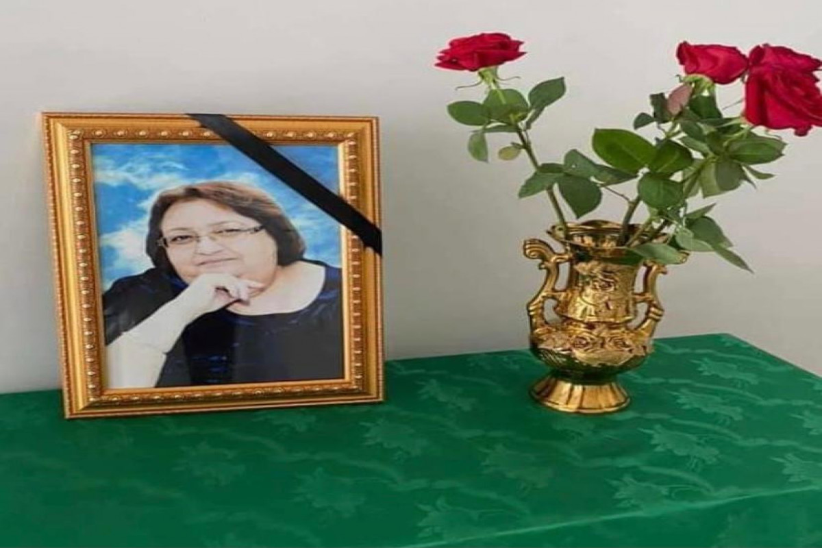 Daha bir həkim koronavirusdan öldü - FOTO