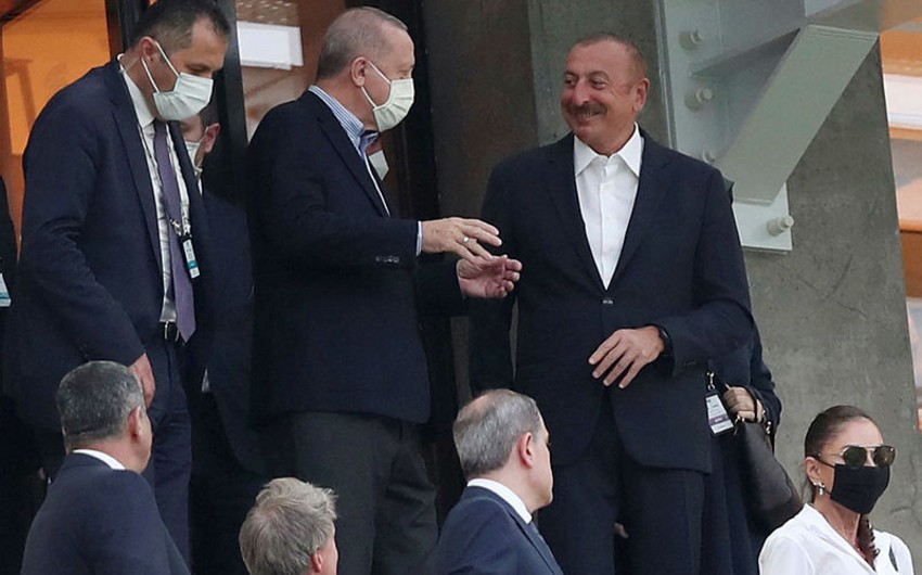 İlham Əliyev və Ərdoğan Türkiyə millisinin oyununu izlədi - FOTO