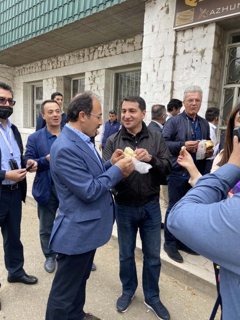 Türkiyəli səfir Şuşada Hikmət Hacıyevlə çörək kəsdi - FOTO