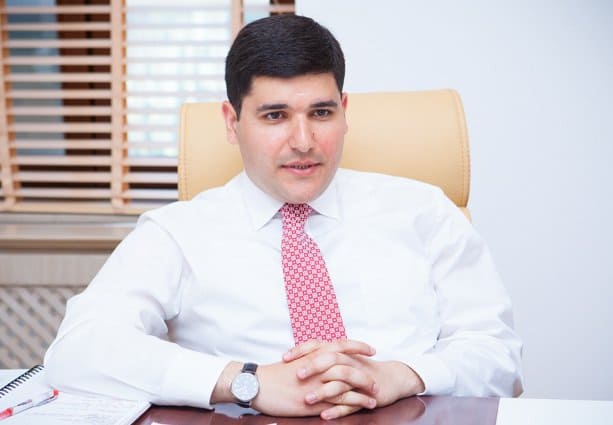 “Ukrayna xalqı erməni əsilli birini prezident kürsüsündə görmək istəməz” – Arsen Avakovun şansları aşağı dəyərləndirilir