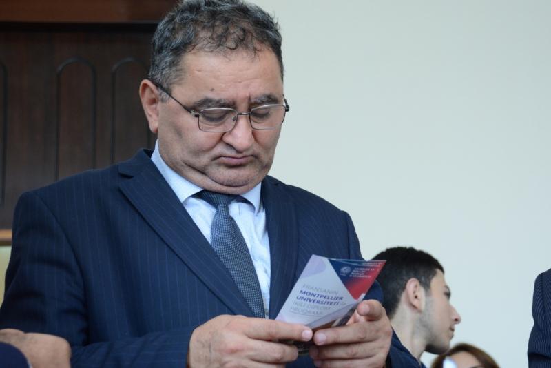 Əli Həsənov bu iki şəxsə niyə mənzil verib? - 20 milyonluq ittiham