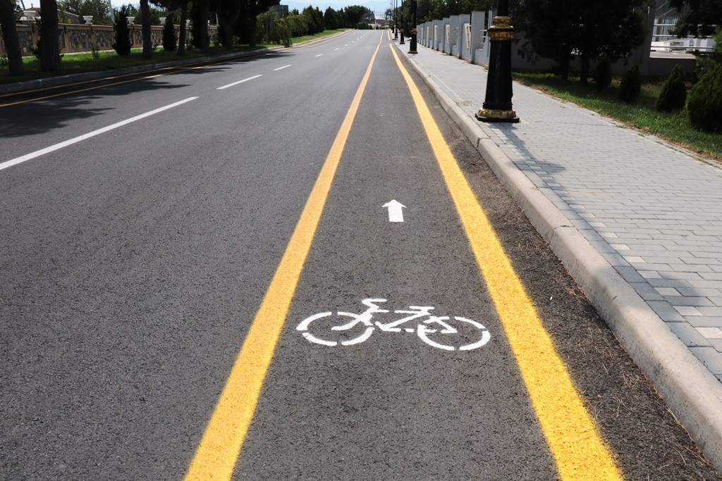 Ölkədə 7 km uzunluğunda ilk veloyol istifadəyə verilib - FOTO