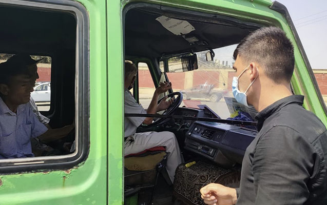 Rayonlarda da mülki geyimdə polislər yoxlamalara başladı - Fotolar