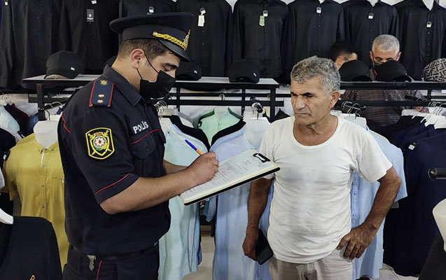 Rayonlarda da mülki geyimdə polislər yoxlamalara başladı - Fotolar