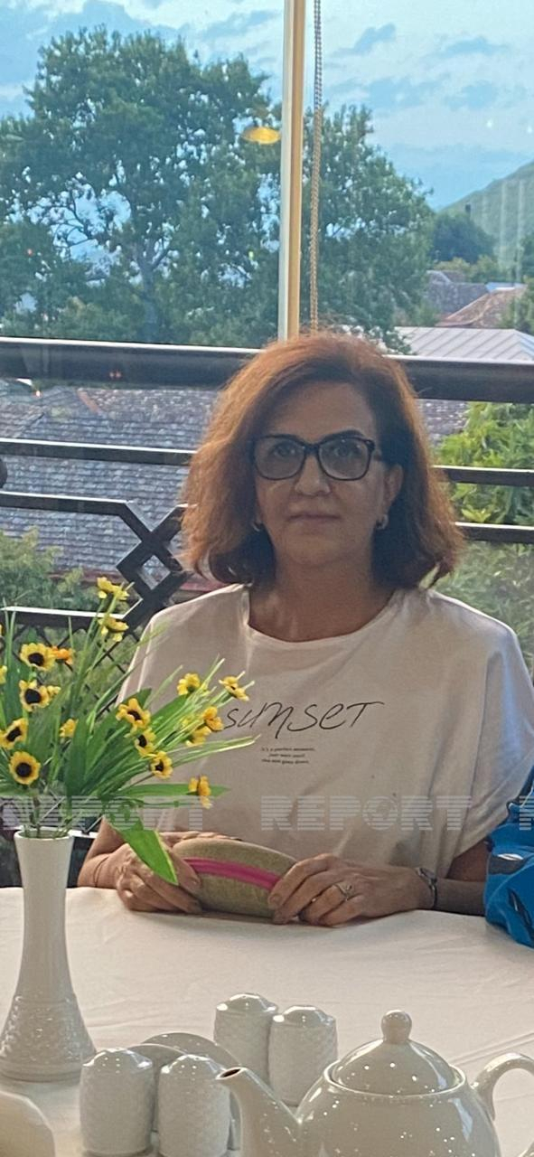 Tanınmış həkim koronavirusdan vəfat etdi - FOTO