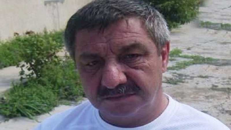 Keçmiş Milli Qəhrəman Rasim Əkbərov bıçaqlandı - FOTO