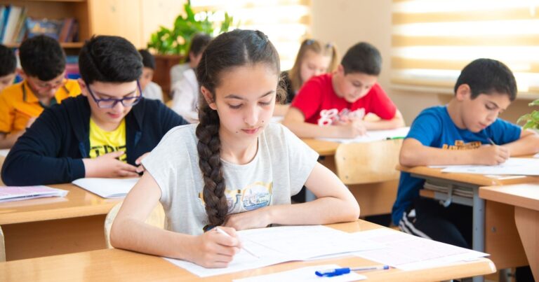 Azərbaycan təhsili pandemiya dövründə - Çatışan və çatışmayan tərəflər...