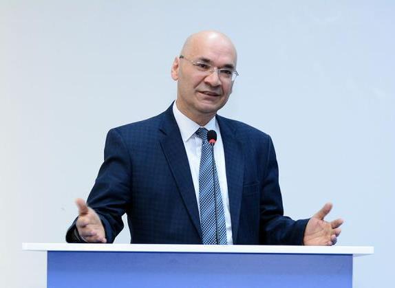 Azərbaycan əhalisinin İKT-dən istifadə vəziyyəti son illərdə köklü DƏYİŞİB