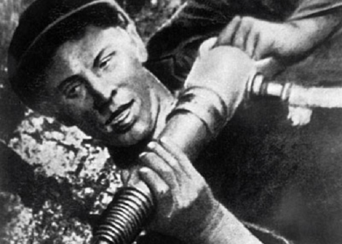 Beriyanın küçədən oğurlatdırdığı qadın hansı məşhurun arvadı olub? – İşə Stalin qarışır və...