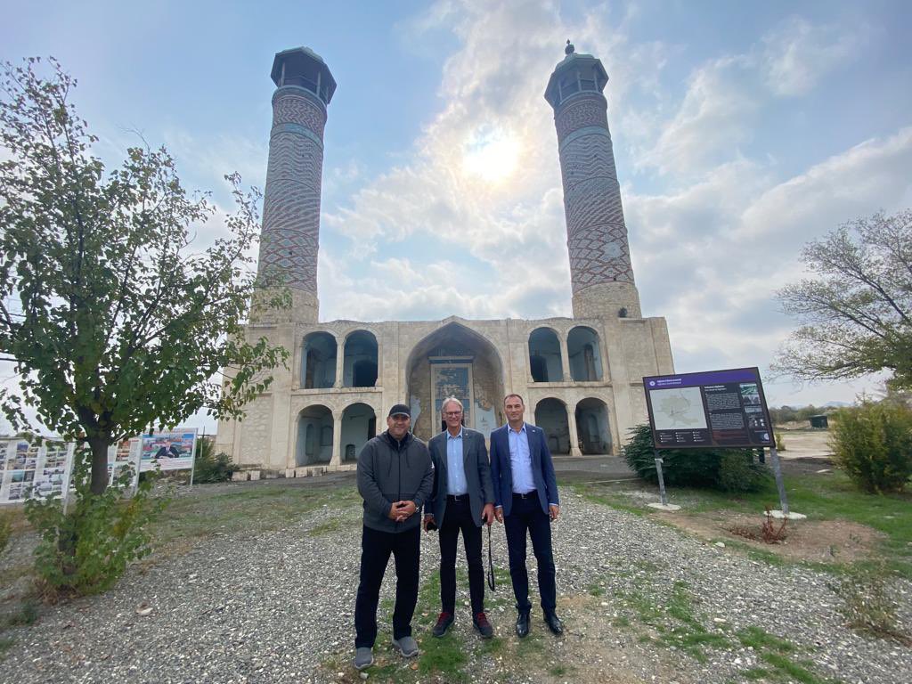 Almaniya səfiri Ağdam məscidində - FOTO