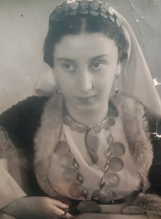 Ərinin intiharı gizlədildi, qızının faciəli ölümündən sarsıldı...