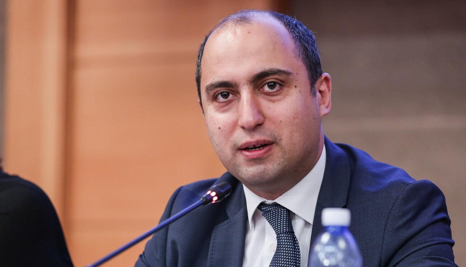 Tornaçı, anbardar, sahə həkimi, idmançı – Azərbaycanlı nazirlərin keçmişi - SİYAHI