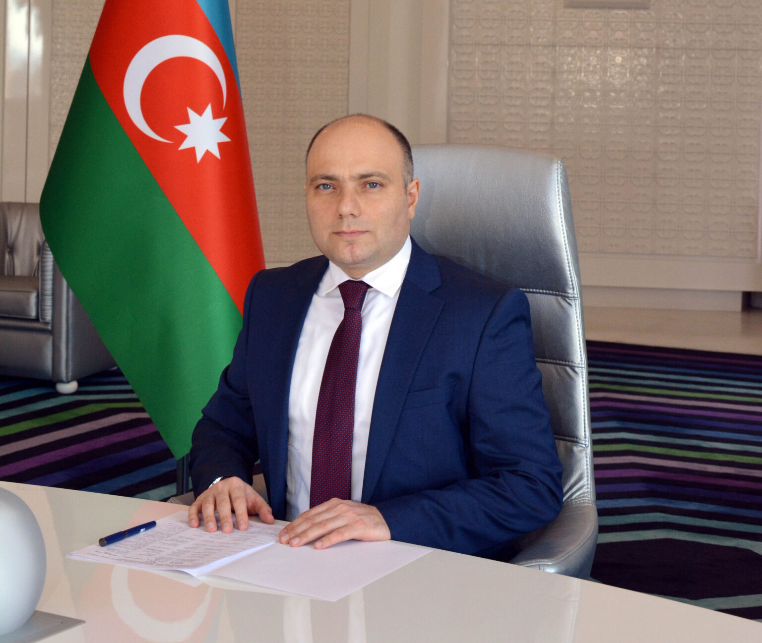 Tornaçı, anbardar, sahə həkimi, idmançı – Azərbaycanlı nazirlərin keçmişi - SİYAHI