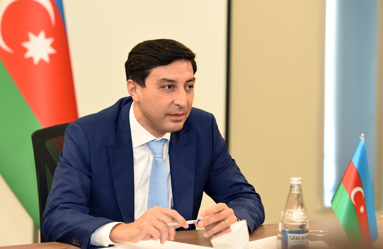 Tornaçı, anbardar, sahə həkimi, idmançı – Azərbaycanlı nazirlərin keçmişi - SİYAHI