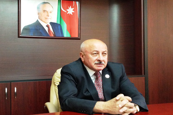 Həm pensiya, həm də maaş alan nazirlər və icra başçıları - SİYAHI