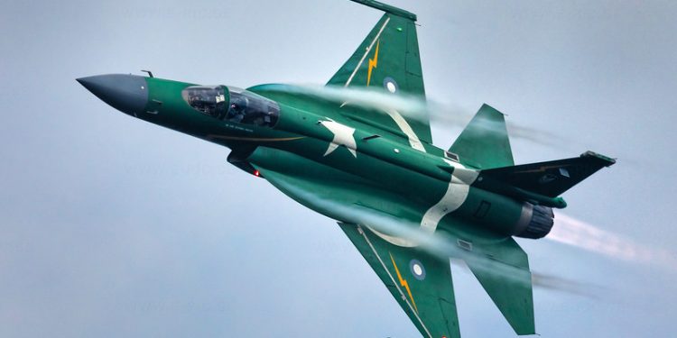Pakistanlı ekspert açıqladı: "Azərbaycanın alacağı bu döyüş təyyarələri nüvə başlıqlı raketlər də daşıyacaq"