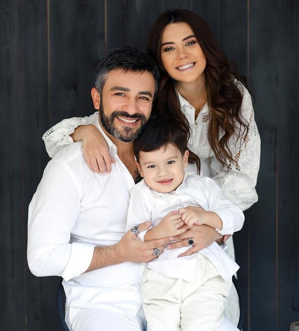 Oksana ilk dəfə oğlu Osmanın üzünü göstərdi - FOTOLAR