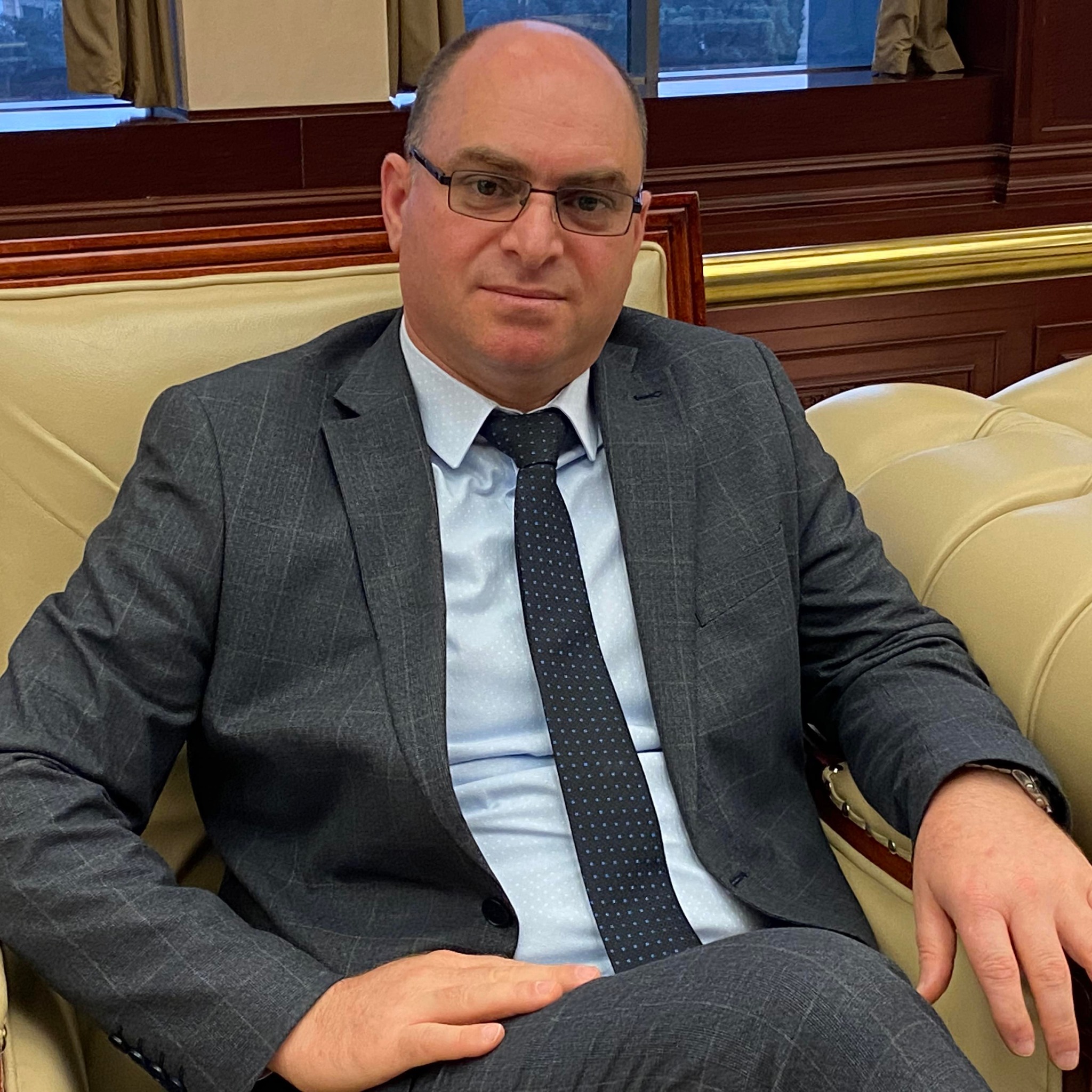 2021-ci ilin ən aktiv və “ələdüşməz” deputatları kimlərdir? – SORĞU