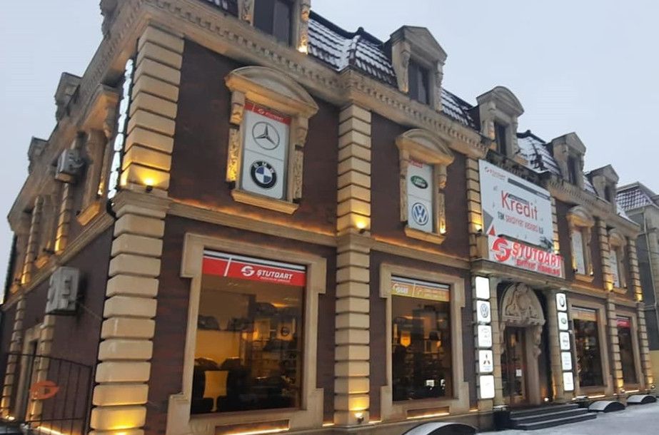Sabiq deputatın mülklərinin SİYAHISI YAYILDI