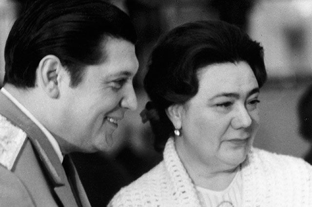 “Kolya, onunla işin olmasın...” - Brejnev sevimli kürəkənini DİN-nin iclasında təhqir edən generalı niyə bağışladı?
