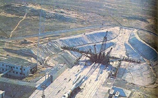 “Burada yüzdən çox meyit var, marşal Nedelin də ölüb...” – Sovet rəhbərliyinin 30 il gizlətdiyi Baykonur faciəsi