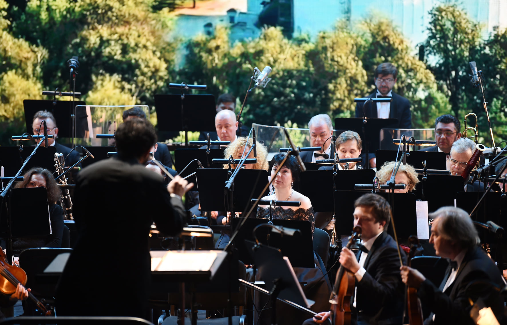 “Azərbaycanın musiqi ulduzları Moskva səhnəsində” adlı qala-konsert - FOTOLAR