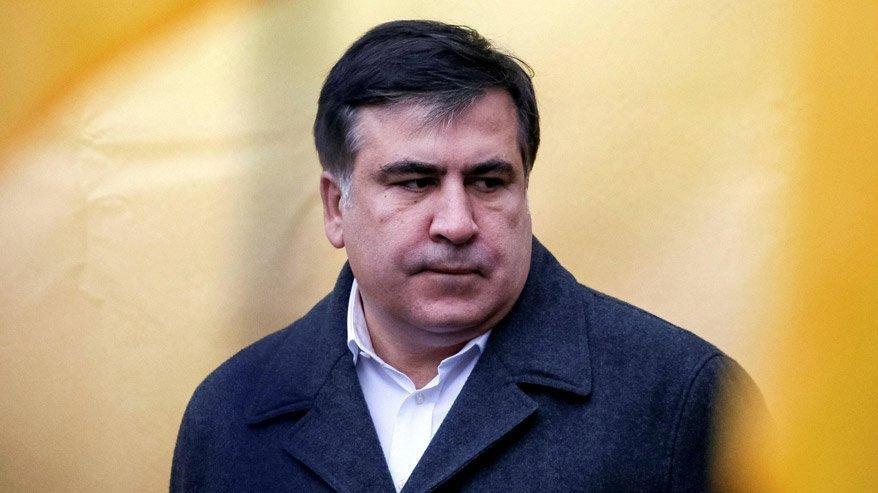 Zelenskinin taktikasında "Saakaşvili detalı": Müharibə başlayandan bəri niyə eyni rəngdə geyinir?