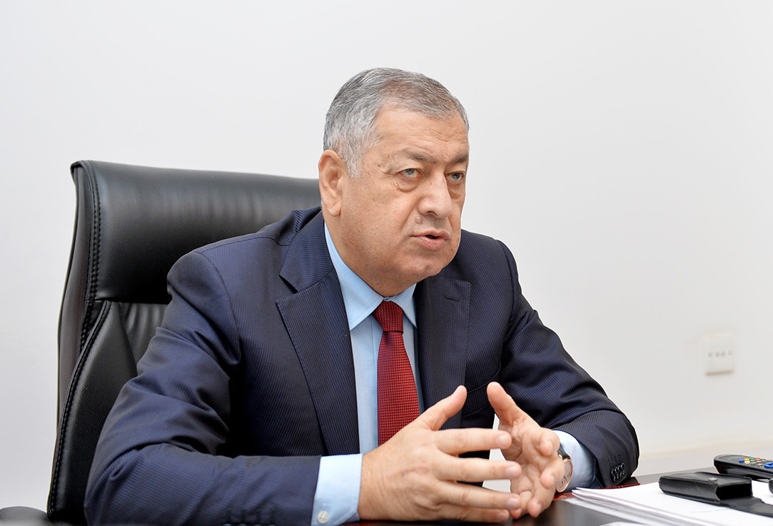 Milli Məclisin üzvləri spikerin müdafiəsinə qalxdı: Səhvi yox, uğuru qabartmaq lazımdır! - VİDEO