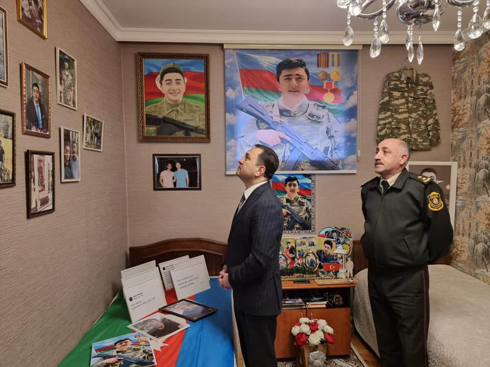 Şəhidin medalı ailəsinə təqdim olundu