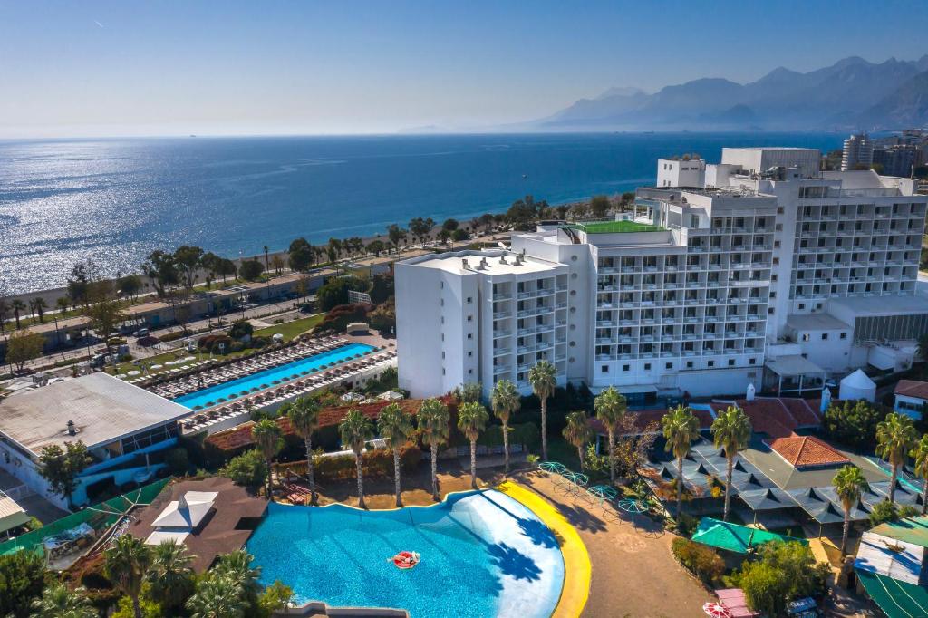 Yerli turisti xaricə qaçıran QİYMƏTLƏR - 1 həftəlik lüks tətil hansı ölkədə neçəyə başa gəlir?