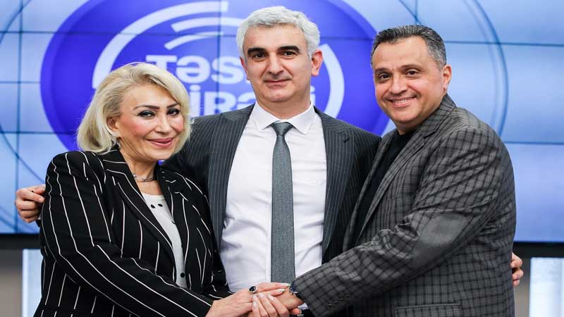 Uzun illər küsülü olan iki məşhur barışdı - FOTO