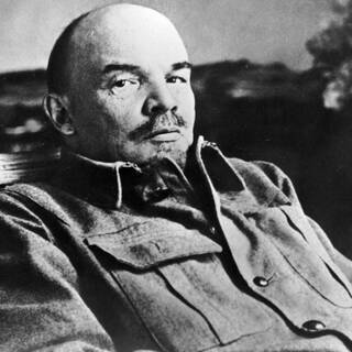 Врач ознакомился с историей болезней Ленина: История: Наука и техника: Lenta.ru